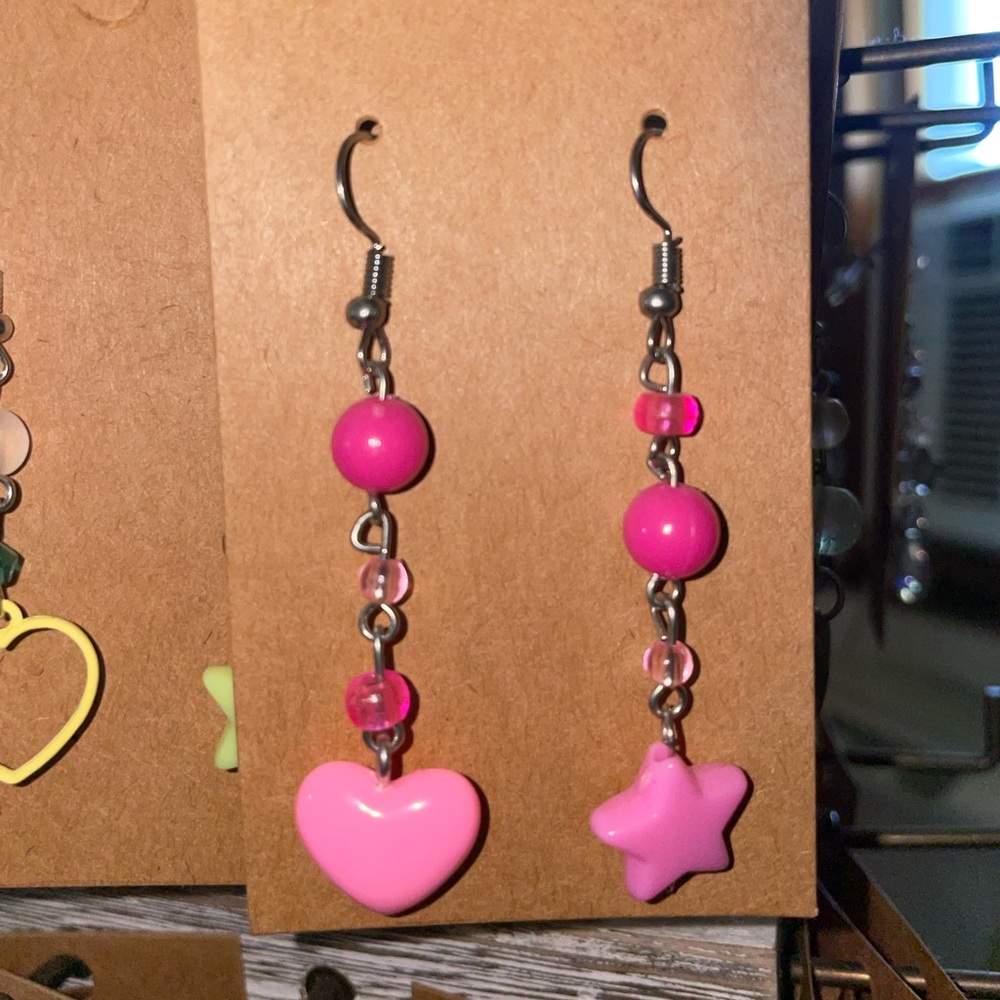 Pinky dinky doo earrings